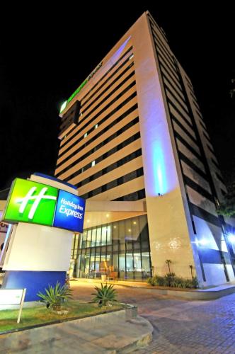홀리데이 인 익스프레스 벨렝 아난인데우아 바이 IHG - 숙소 외관