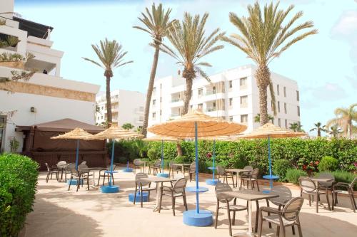Bar/lounge, Intouriste Hotel & Suites in Haut Founty
