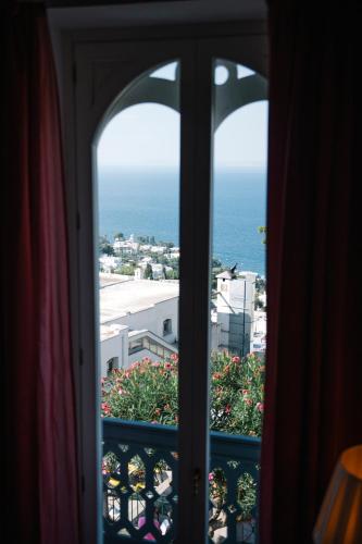 hotel photo