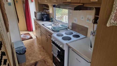 'The Cabin'. A cosy private & secure holiday home. in บัคลีย์บิสเทอร์เวสต์