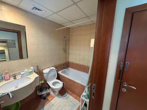 Studio for Rent with Wonderful View of Marina, Dubaj (fotografie 8)