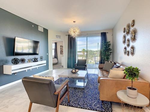 4731#208- 3BR Condo 10min Disney 2 WaterParks – khách sạn tại Hunters Creek