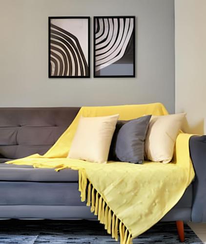 2 bedrooms, 3 beds