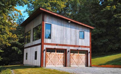 Luxury Waterfront Escape - Private Firepit & Dock on Lake Memphremagog in Derby (VT)