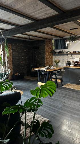 Карпатське Hygge котедж для двох з чаном-джакузі у горах, Slavske (foto 9)