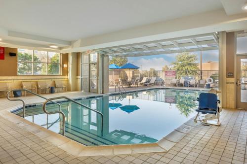 ทัศนียภาพ, Drury Plaza Hotel Columbia East in โคลัมเบีย (MO)