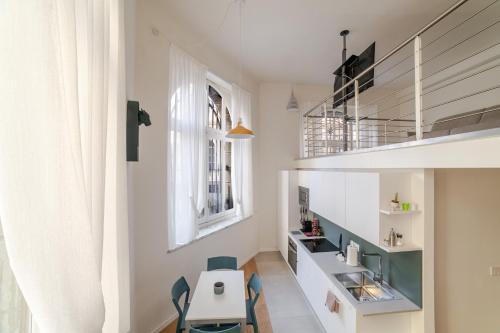 Viola Guest House