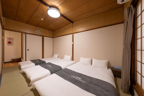 Aoba Yakumo - Vacation STAY 20106