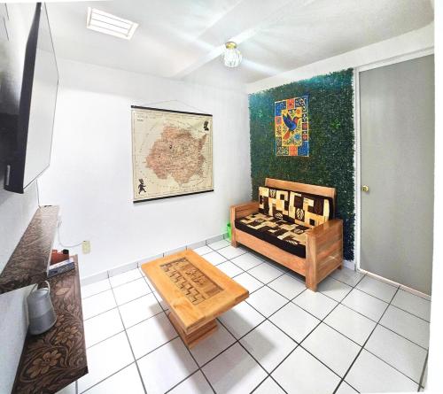 Casa Chinelo Alberca Wifi cerca hospital ISSSTE UTEZ DIEZ in Rio Apatlaco