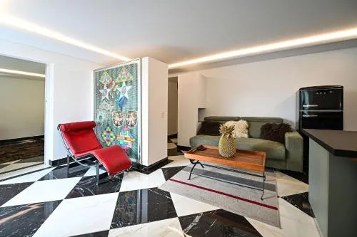 Unique Vacation Rental in Losone in Losone, Schweiz