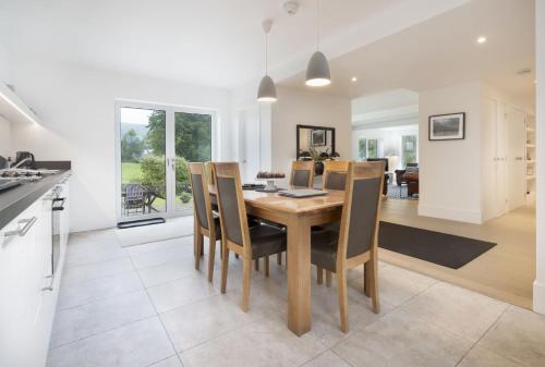 外部景觀, Fellbeck Holiday Home - Cartmel in the Lake District in 卡特梅爾