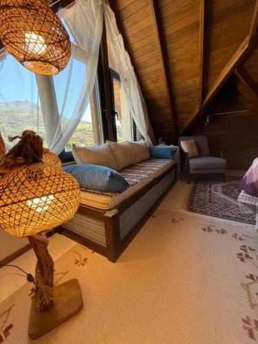 Saman Evim Çiftliği (Saman Evim Ciftligi) in Çoturtepe