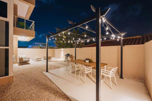 Suite 2min to Palm Beach Design Pool Gym Private in Westpunt