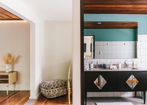 Bathroom, Casa 41 in San Rafael