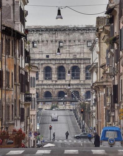 Colosseum Monti large flat, Roma