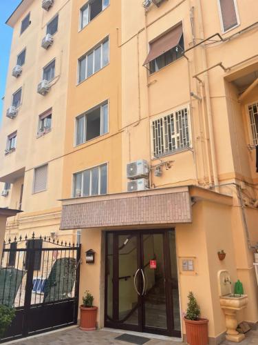 Exterior view, Caridei Rooms in Capodimonte