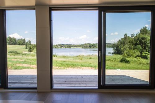 Surrounding environment, Contemporary design lake cabin in Otepaa