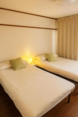 40b 最大4名 なんば10分日本橋徒歩10分 デンデンタウン徒歩3分