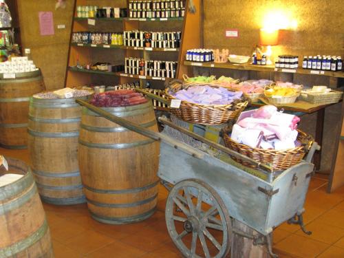 Pemberton Lake View Chalets