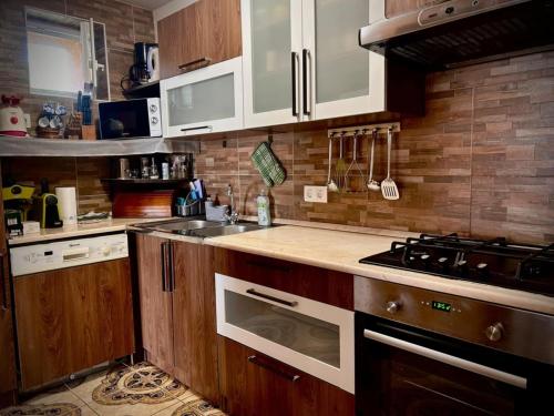 Szofi Vendégház (Szofi Vendeghaz) in โคโรเชกี