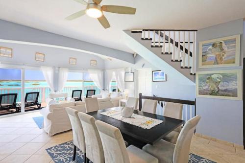 Neptune Villas in Providensialesa