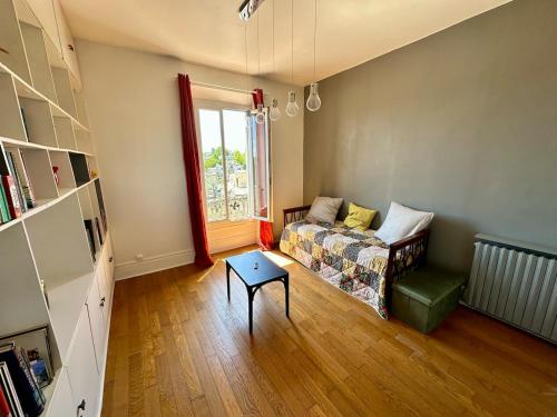 Appartement - Proche château de Versailles (Appartement - Proche chateau de Versailles) in 勒謝奈