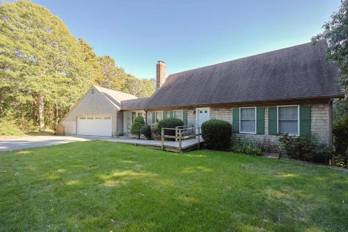 Stay On The Cape Vacation Rentals Cape Cod Getaway Near Beaches & Bike Trail