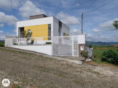 Casa de campo com piscina em Goianá