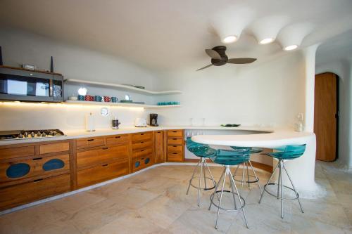 Lion Fish Retreat at Swan Villas -Gold Standard Certified in Maya Beach