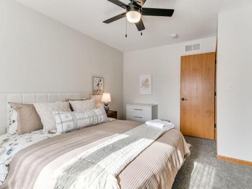 4901 Waller - image 14