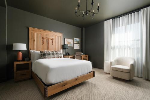 Hotel Santa Barbara - image 12