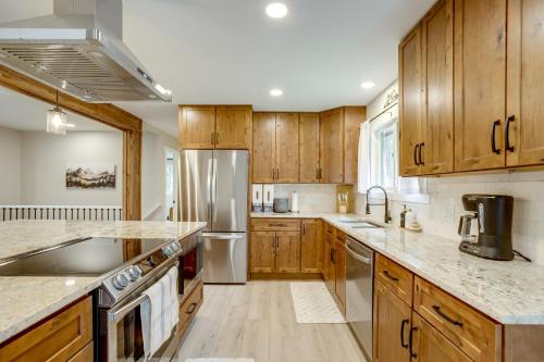 Hot Tub and Game Room Peaceful Retreat in Evergreen in Evergreen (CO)