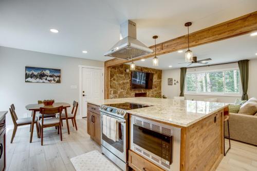 Hot Tub and Game Room Peaceful Retreat in Evergreen in Evergreen (CO)