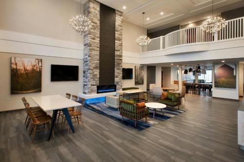 Fairfield Inn & Suites Somerset - image 12