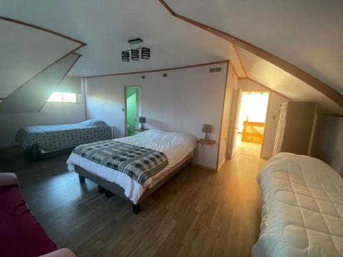 Hostal camino viejo del río