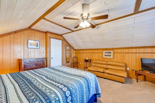 Pet-Friendly Lake Norman Cottage Swim Boat Fish - image 2