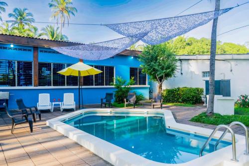 Piscine, Rancho Mayayi Beach house in El Cuco