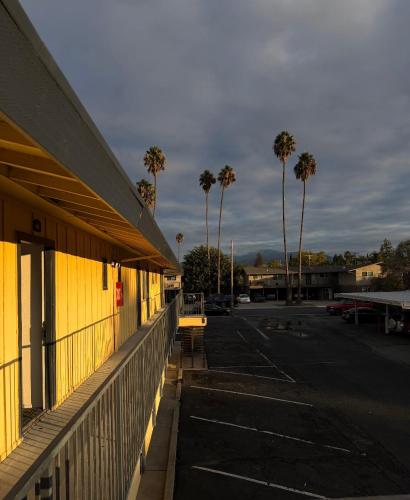 Royal Palms Motel in Concord (CA)