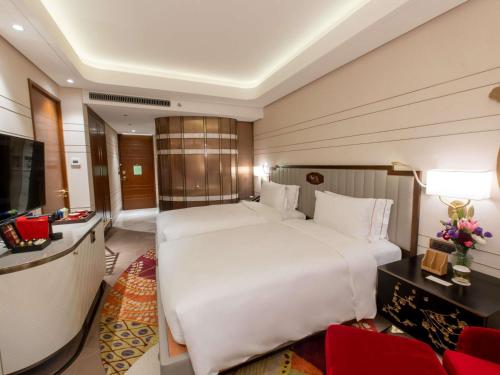 Admiral Hotel Manila - MGallery Room Type - Deluxe Twin Room