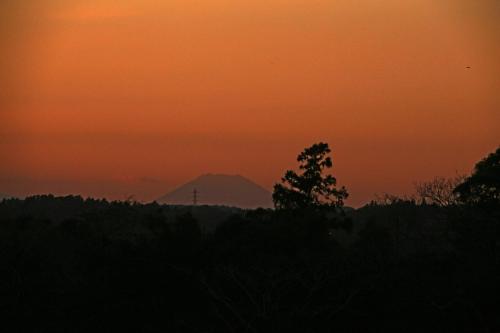Sunset Lake Retreat, Isumi Terrace
