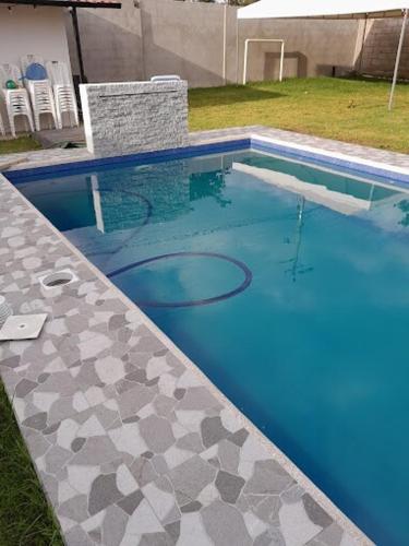 Entire house with a pool for total relaxation! in กวยยาบัมบา