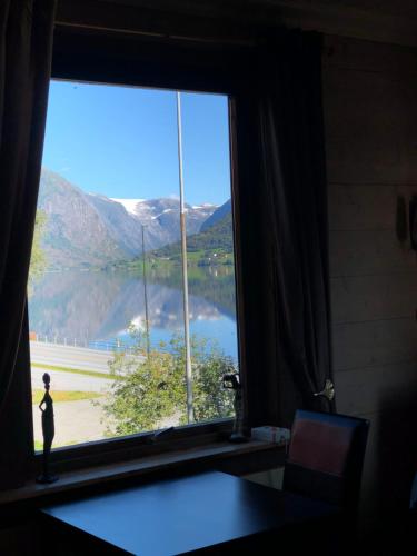 Jolster Lake View  in Skei I Jolster