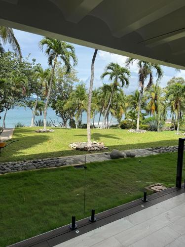 정원, Seaside Hideaway Walk to Playa Flamingo Marina in 플라야 플라밍고