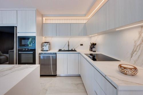 Seaside Hideaway Walk to Playa Flamingo Marina in 플라야 플라밍고