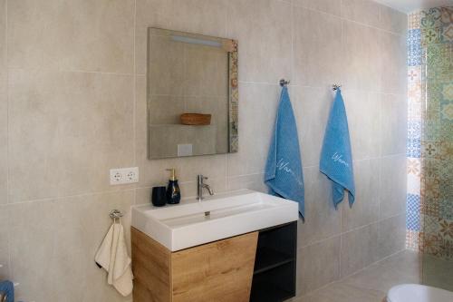 Bathroom, WaraWara Mini resort in Jan Thiel