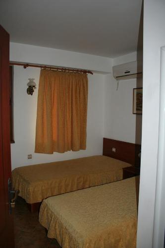 Twin Room with Bathroom