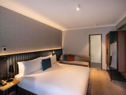 Travelodge Hotel Sydney Wynyard - image 37