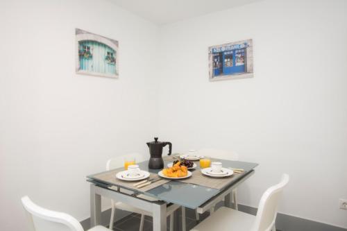 SingularStays Na Jordana - image 9