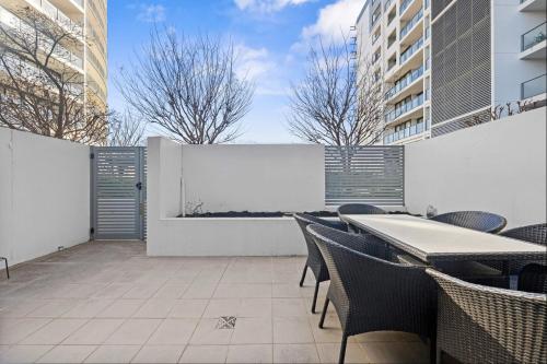 Spacious 3-Bedroom Apartment + Lifestyle Amenities in ลินแฮม