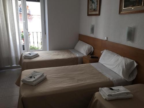 Hostal R. Lido